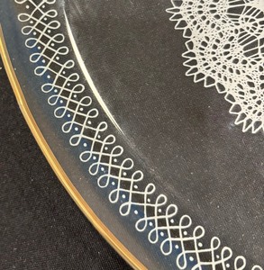 lot 40 image: Pretty Vintage Platter from Germany