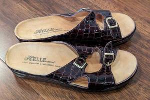 lot 160 image: Helle Comfort Brown Leather Sandals