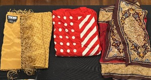 lot 7 image: Variety of Fun Vintage Scarves