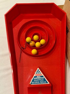 lot 20 image: Vintage All American Skittle Score-Ball