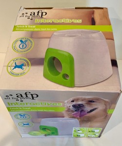 lot 104 image: Fun FetchN Treat Game For Pets - New In Box
