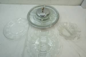 lot 26 image: Glassware