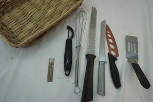 lot 56 image: kitchen utensils