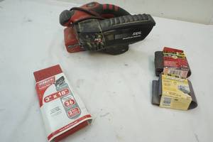 lot 125 image: Skil belt sander