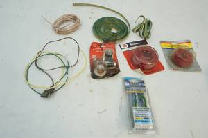 lot 126 image: Assorted wire lot