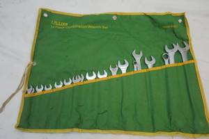 lot 145 image: Wrench set