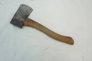 lot 226 image: Hatchet