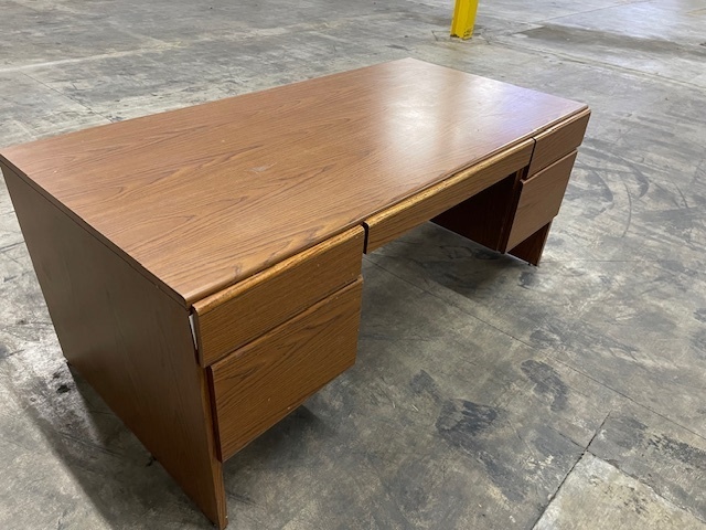 Wood Laminate Desk