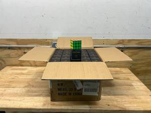 lot 65 image: CREATIVELINE Lot of- 100 SPEEDRIPPER Cubes