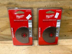 lot 54 image: MILWAUKEE Lot of 2- 3-18 Multi-tool Segment Blades
