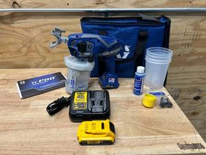 lot 4 image: GRACO Handheld TC Pro Cordless Airless Paint Sprayer with Battery and Charger (122123291)