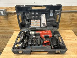 lot 102 image: RIDGID RP330 Press Tool Set