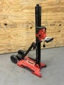 lot 107 image: MILWAUKEE Compact Core Drill Stand (CAT. NO. 3000)