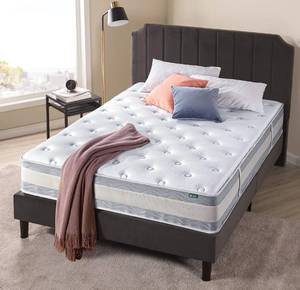 lot 109 image: ZINUS 12 Inch Comfort Support Cooling Hybrid Quilted Mattress, Pocket Innersprings for Motion Isolation, Edge Support, Full, White G