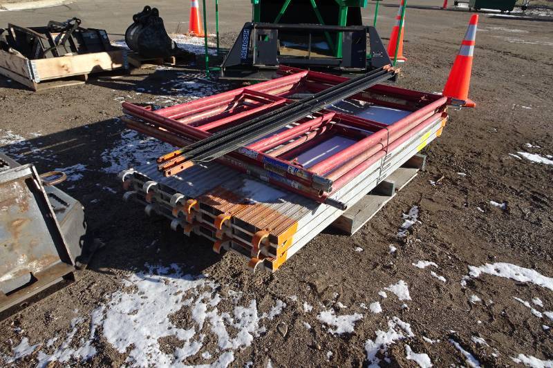 St Cloud 8' Snow Bucket for Lull, Cat Excavator Bucket, Air Hammers