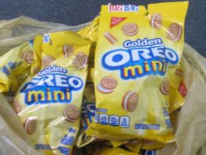 12- 3 oz Golden Oreos Minis...