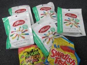 5- 7 oz Albanese Gummy Worms, 2 Mis...