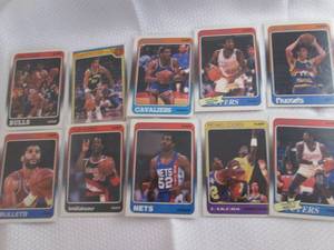 Assorted1988-89 Fleer Basketball Ca...