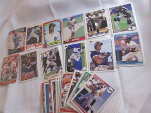 Deion Sanders Rookie & Base Cards...