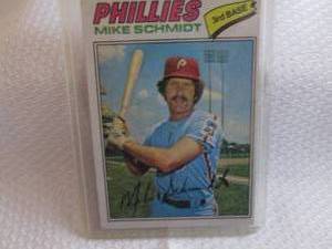 1977 Topps Mike Schmidt Card...