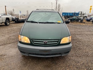 2001 Toyota Sienna Low Miles