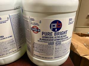 lot 28 image: Germicidal Bleach