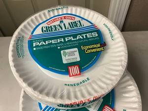 lot 98 image: Compostable Paper Plates