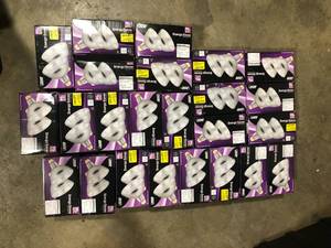 lot 35 image: Lot of Feit Electric PAR38 Floodlight Energy Saving Bulb Customer Returns See Pictures