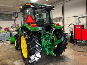 2022 John Deere 6135E w H310 Loader