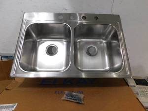 Elkay Parkway 20-Gauge Stainless Steel 33 in. Double Bowl Drop-In Kitchen Sink