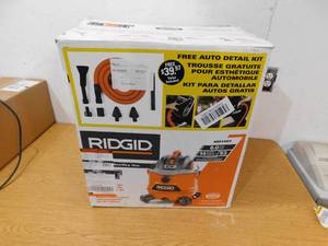 RIDGID 14 Gallon 6.0 Peak HP NXT WetDry Shop Vacuum with Fine Dust Filter, Hose, Accessories and Premium Car Cleaning Kit
