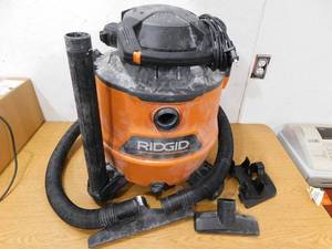 RIDGID 16 Gallon 6.5 Peak HP NXT WetDry Shop Vacuum with Detachable Blower, Filter, Locking Hose and Accessories