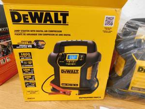New - DEWALT 1600 Peak Amp Jump Starter with Digital Compressor and USB Power Bank