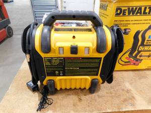 DEWALT 1600 Peak Amp Automotive Jump Starter, Portable Power  Four 15W USB Ports, 500-Watt Inverter,120 PSI Air Compressor