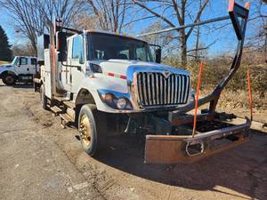 2009 International WorkStar 7300 SBA MaxxForce DT466 Diesel Double Cab Maintenance Truck
