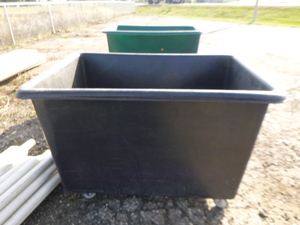 Uline Poly Box Truck