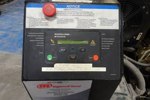 lot 3 image: Ingersoll Rand SSR-EP30 30HP Rotary Screw Air Compressor