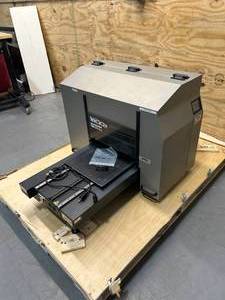lot 23 image: DIRECT COLOR SYSTEMS 1800z UV LED Printer F4 Edition- Dongle Included