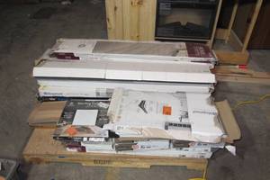 lot 73 image: Large Lot-Mixed Pallet- Vinyl Flooring-Variety of Quantities and Styles