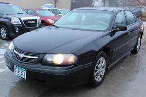 lot 2 image: 2005 Chevrolet Impala 4dr Sedan
