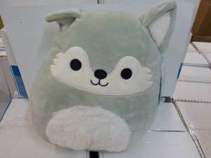 lot 3 image: Squishmallow Oakley...
