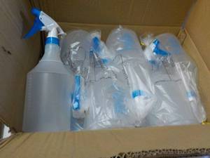 lot 75 image: 12 Whitmor Spray Bottles...
