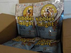 lot 125 image: 10 x 14 oz Bags Kibble Delight Dog Food