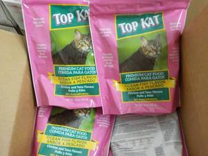 lot 189 image: 10 x 15 oz Bags Top Kat Premium Cat Food