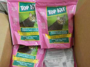lot 190 image: 10 x 15 oz Bags Top Kat Premium Cat Food