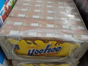 lot 220 image: 40 pack Yahoo Chocolate Drink - does not need refrigeration