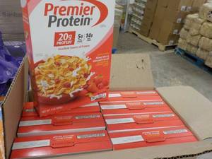 lot 237 image: 8 x 9 oz boxes Post Mixed Berry Almond Cereal Best by 082023