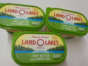 lot 252 image: E 3 x 24 oz Tubs Land O Lakes Light Butter with Canola Oil