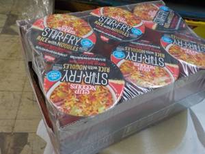 lot 344 image: 6 x 2.68 oz Cups Korean Spicy Beef Flavor Stir Fry Cup Noodles