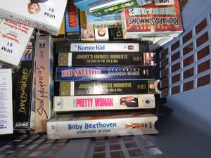 lot 268 image: Assortment of VHS movies